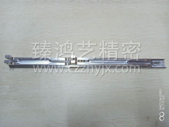 輪胎設備配件（滑蓋）